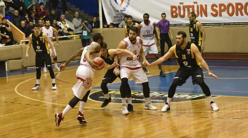 Karesispor Kötü Gidişe Son Vermek İstiyor