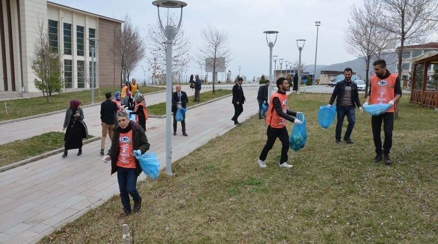 Mşü’de "geleceğe Sahip Çık, Çevreni Temiz Tut" Etkinliği