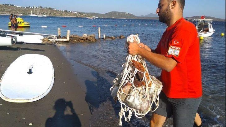 Denizden Çıkanı Gören Turistler Şok Oldu G2