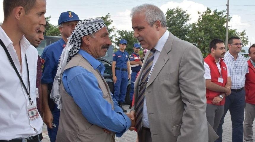 Vali Güvençer’den Geçici Konaklama Tesisine İnceleme