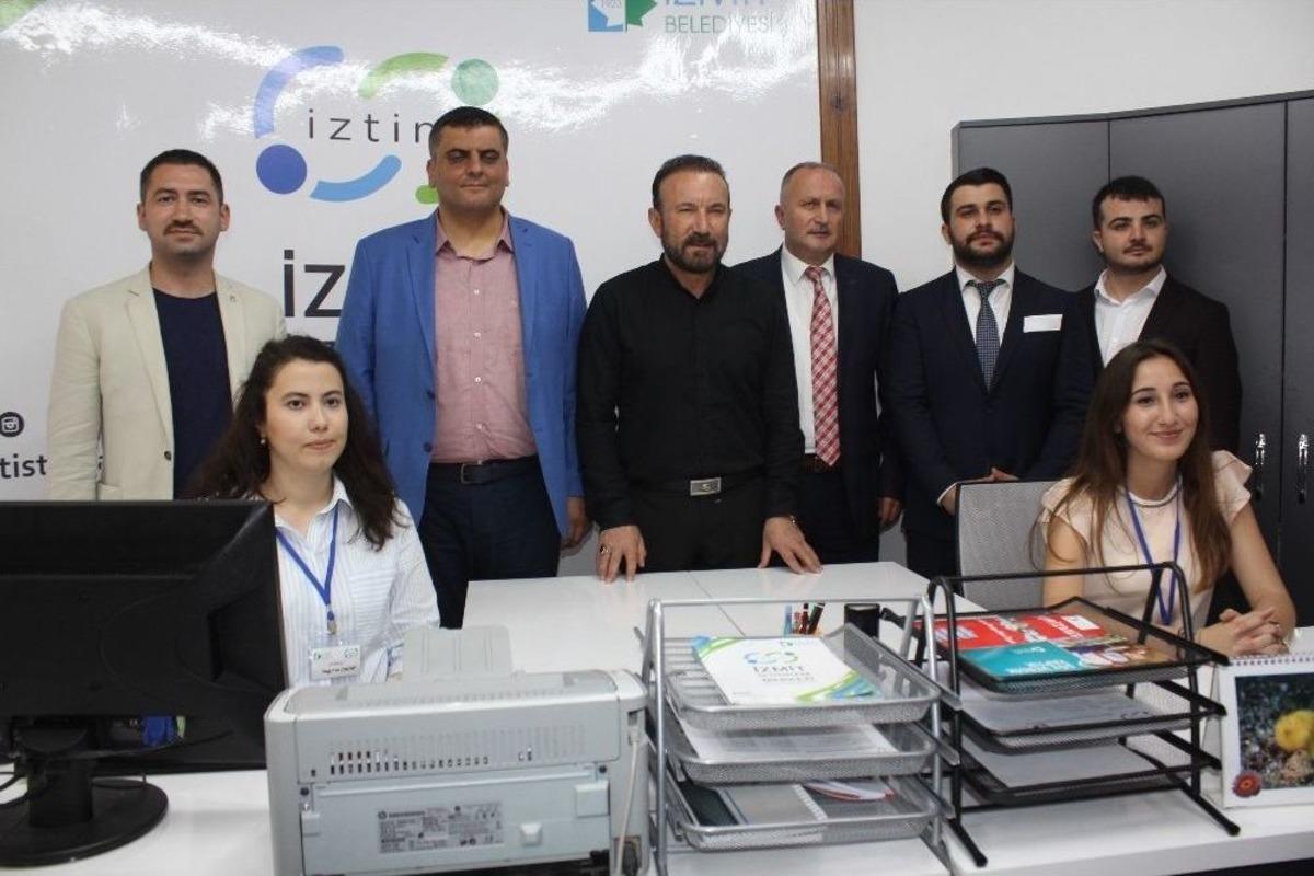 Belediyenin Kurduğu Merkez İş Ve İş&ccedil;i Arayanları Buluşturacak