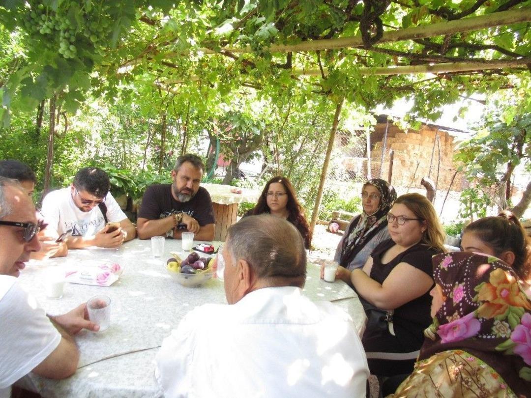 Toplumsal Cinsiyet Ve Kadın Folkloru Balıkesir&rsquo;de Araştırılıyor