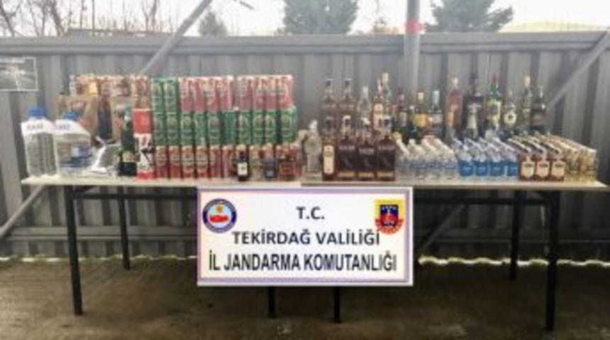 Tekirdağ&rsquo;da Bin 225 Litre Ka&ccedil;ak Ve Sahte İ&ccedil;ki Ele Ge&ccedil;irildi