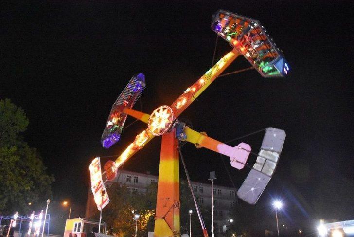 Dursunbey’de Panayıra İlgi Yoğun Oldu G3