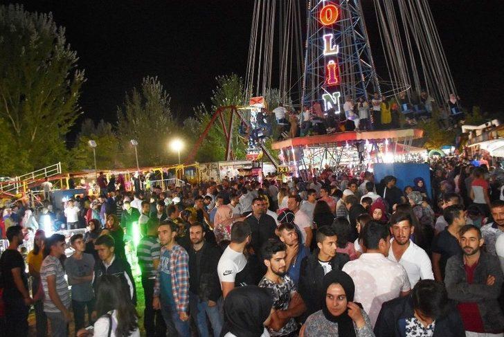 Dursunbey’de Panayıra İlgi Yoğun Oldu G4