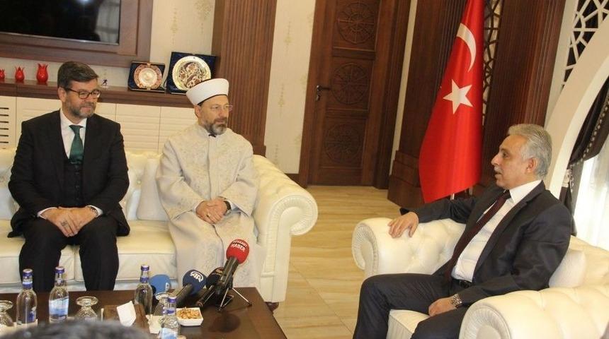 Diyanet İşleri Başkanı Erbaş: &ldquo;bazı İnsanlar Halkımızı Yanlış Bilgilendiriyor&rdquo;