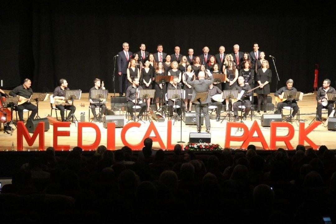 Medical Park&rsquo;tan T&uuml;rk Halk M&uuml;ziği Ziyafeti