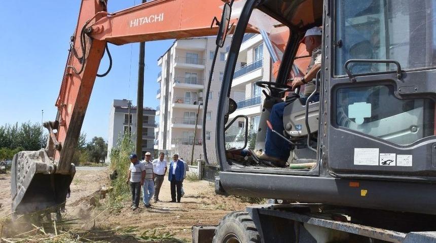 Nazilli&rsquo;de Sulama Kanalları &Uuml;retici İ&ccedil;in Yenileniyor