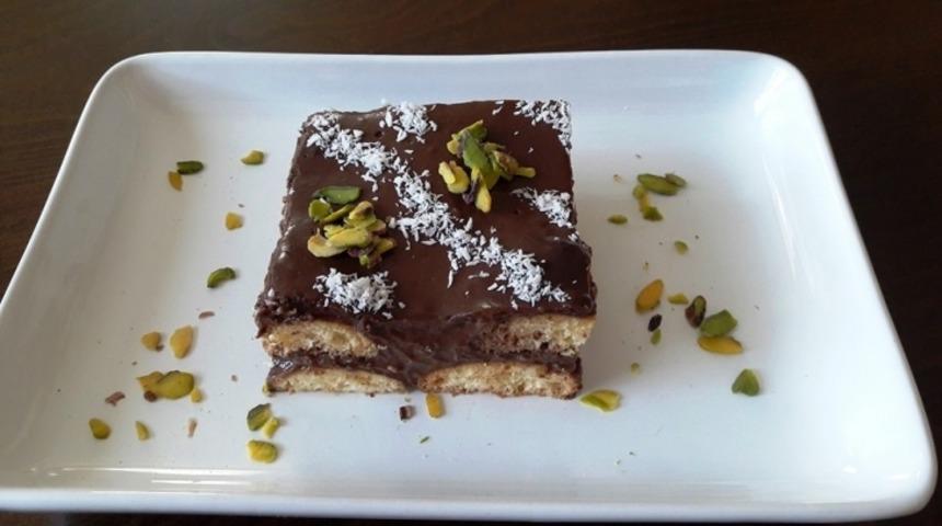 Çikolata Kremalı Kedi Dilli Pasta