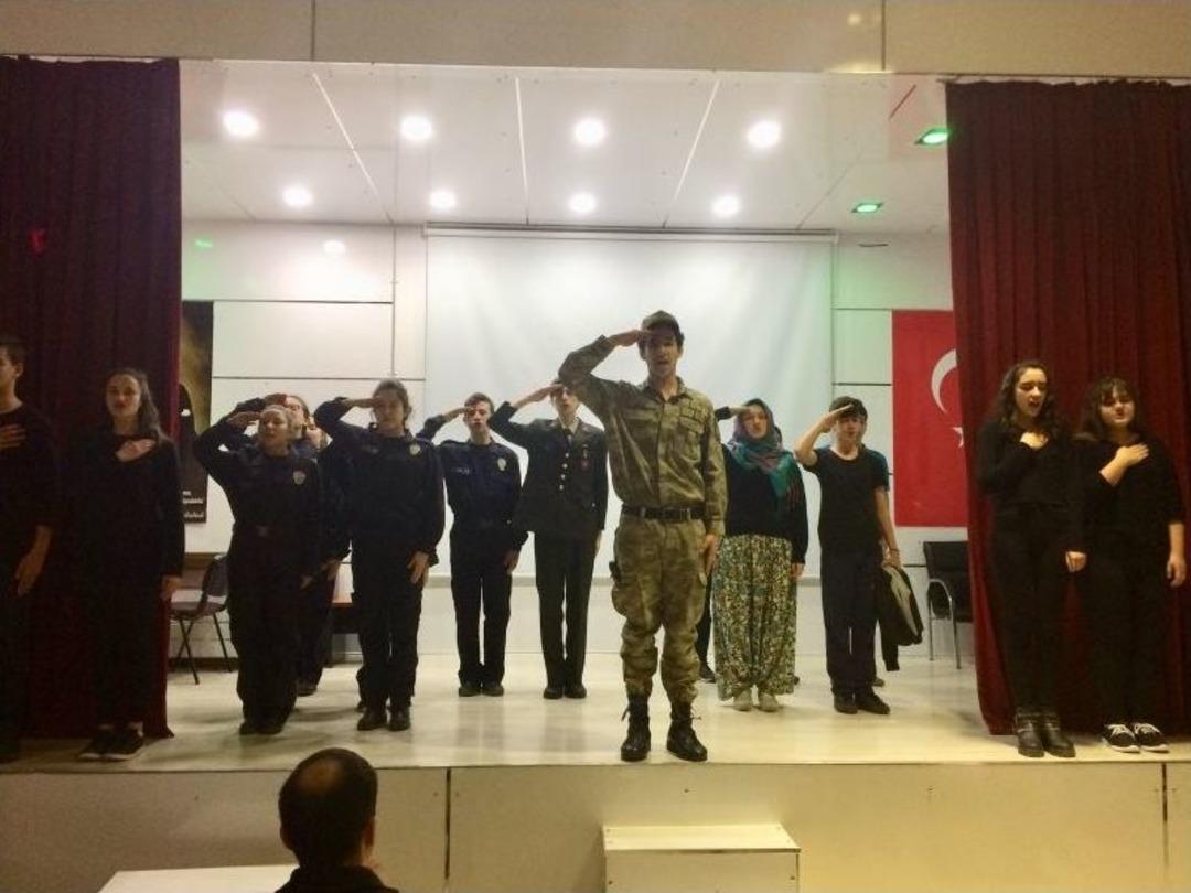 15 Temmuz Konulu Kısa Temsil Yarışmasında Dereceye Giren Senaryolar Sahnelendi