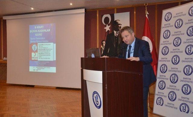 “8 Mart Dünya Kadınlar Günü” Konferansı Düzenlendi