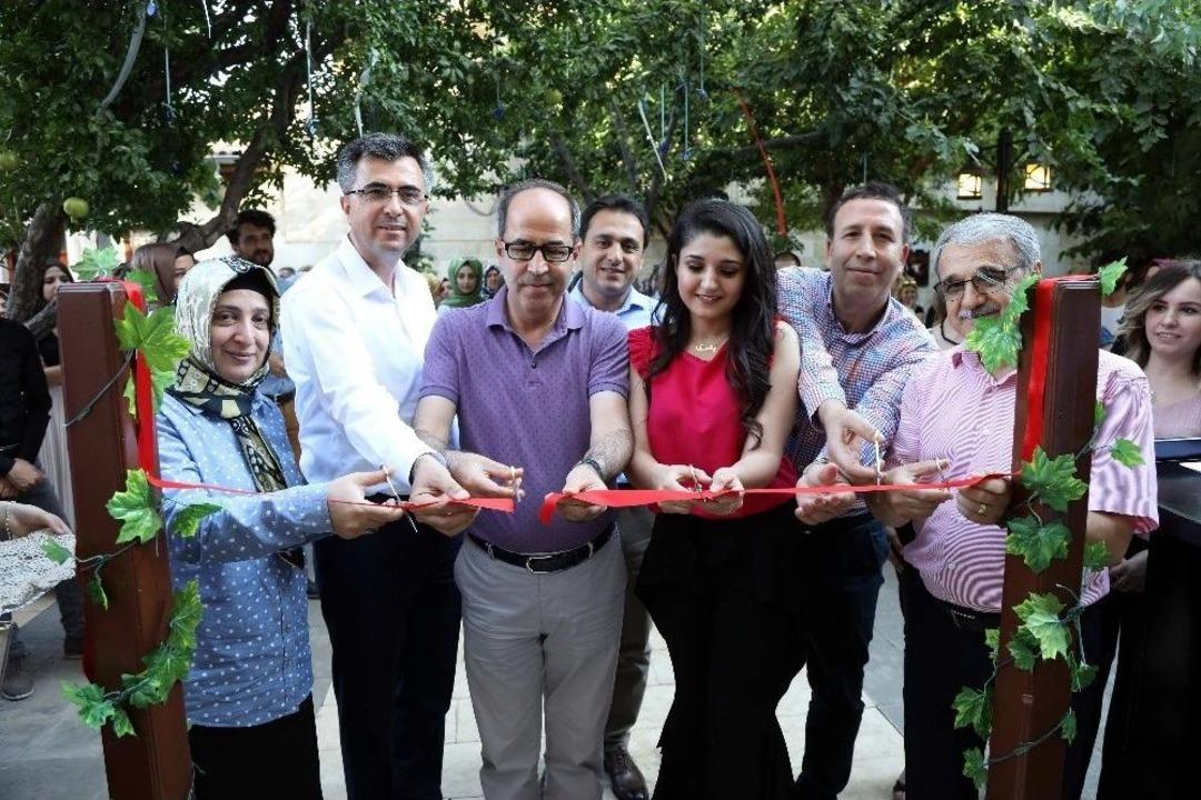 Ga&uuml;n Naci Top&ccedil;uoğlu Myo &Ouml;ğrencilerinden T&uuml;rk İslam Sanatı Sergisi