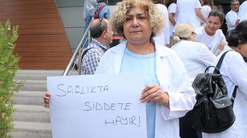 Sağlık Çalışanlarından “sağlıkta Şiddet Sona Ersin” Açıklaması