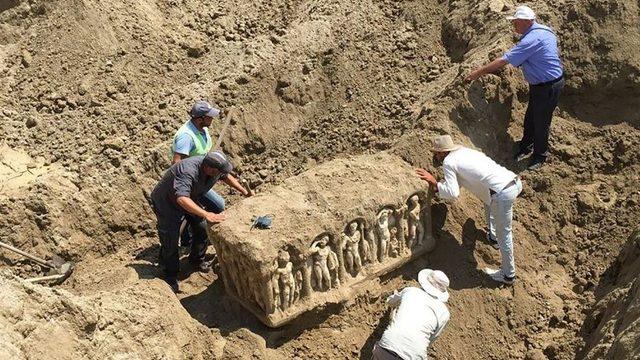 Tripolis’teki 12 Odalı Mozaikli Villanın 4 Odası Daha Gün Yüzüne Çıkarılacak