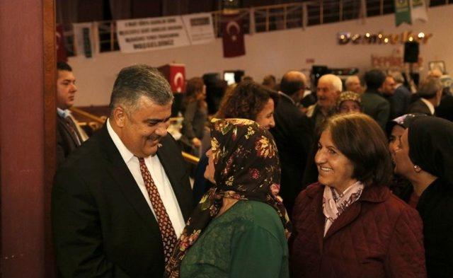 Başkan Özgüven’den Şehit Anneleri Ve Eşleri Onuruna Yemek