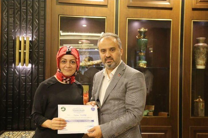 Ahududu Yetiştiricileri Büyükşehir’de G4