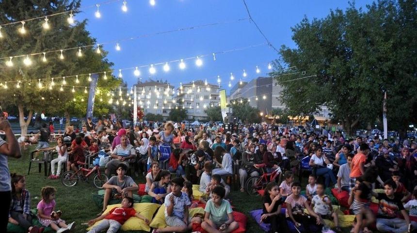 Gaziantep’te Yazlık Sinema Günleri