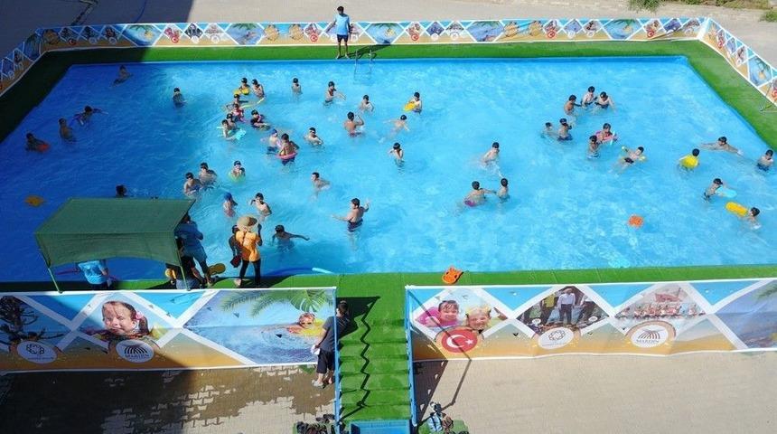 Y&uuml;zme Kursuna 3 Bin &Ccedil;ocuk Başvurdu