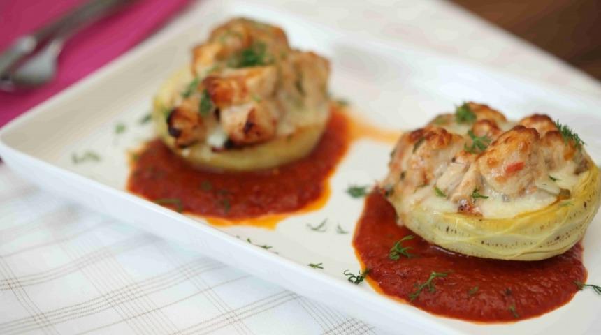 Enginar Çanağında Sotelenmiş Tavuk