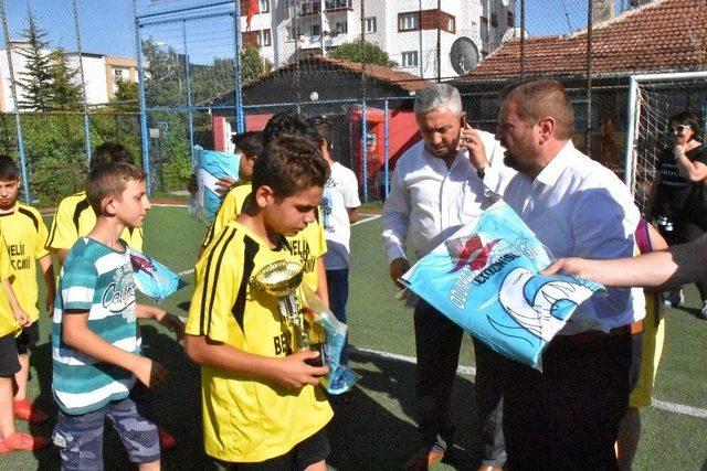 Kur’an Kursu Öğrencilerinin Futbol Turnuvası Sona Erdi