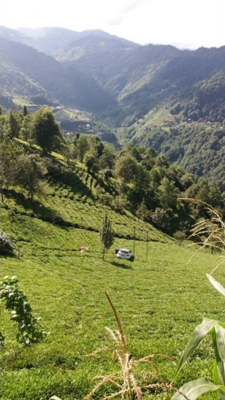 Trabzon’da Otomobil Çay Bahçesine Uçtu: 1 Ölü G5