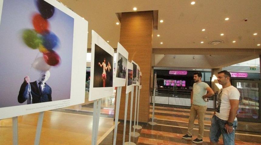 &ldquo;sanat Kareleri" Fotoğrafları Şanlıurfa&rsquo;da