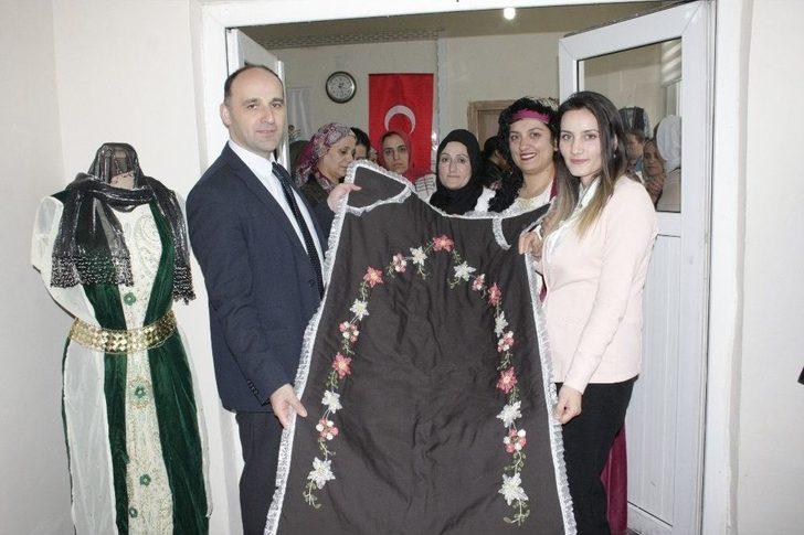 Kaymakam Şener Kadınlarla Bir Araya Geldi G5