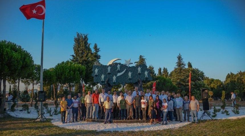 Karacabey&rsquo;de &lsquo;şehitlik Anıtı&rsquo; Dualarla A&ccedil;ıldı