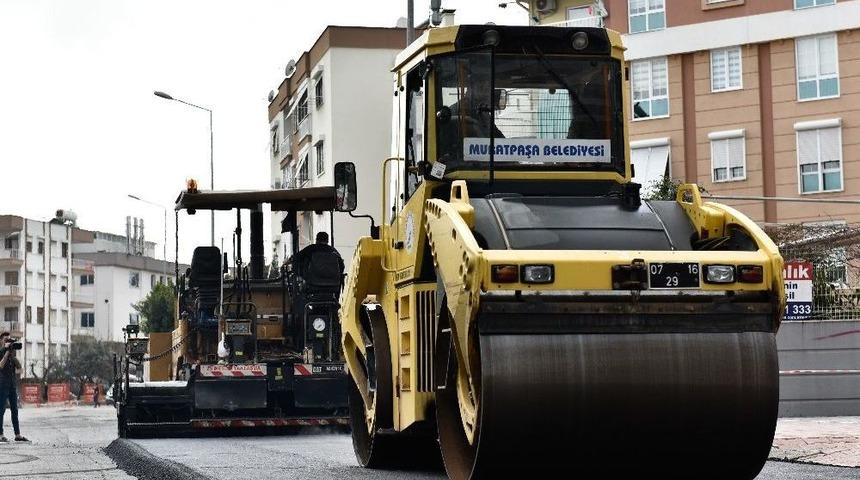 Yunus Emre Caddesi Yenileniyor
