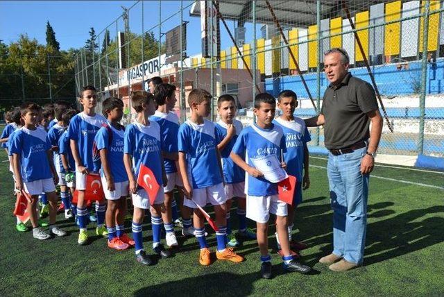 Bigaspor Yaz Futbol Okulu Törenle Kapandı