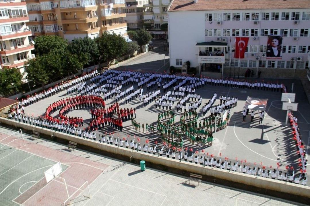 Minik Y&uuml;reklerden Afrin&rsquo;e Kocaman Destek