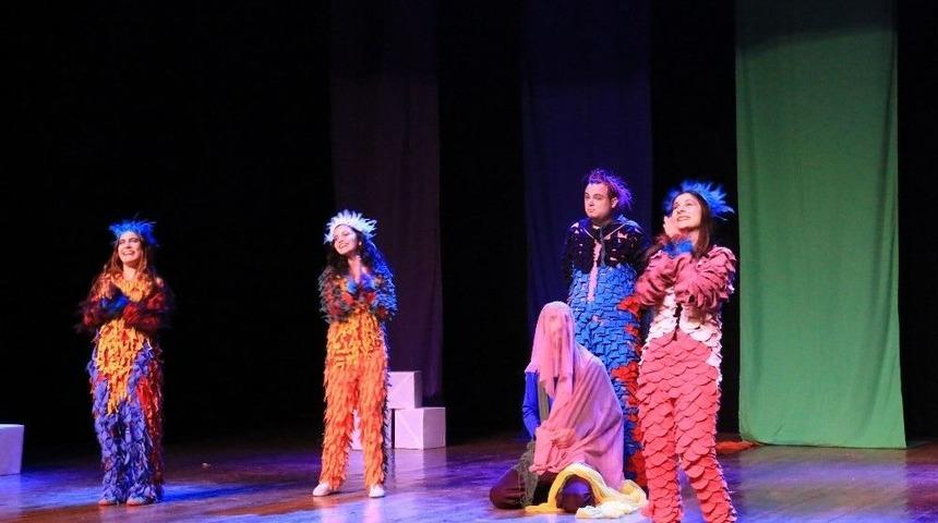 Tiyatro G&ouml;sterimleri İki Farklı Oyun İle Devam Etti