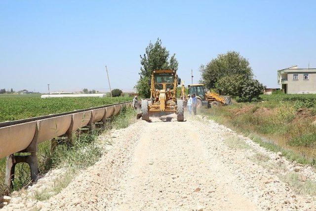 Haliliye’de Kırsal Mahallelerin Yol Çalışmaları Sürüyor
