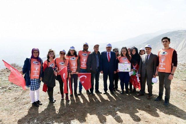 Kahramanmaraş’ta Şehitler Adına Fidan Dikildi