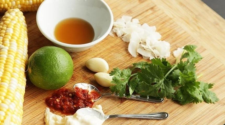 Sarımsaklı ve Sirkeli Süt Mısır Sosu