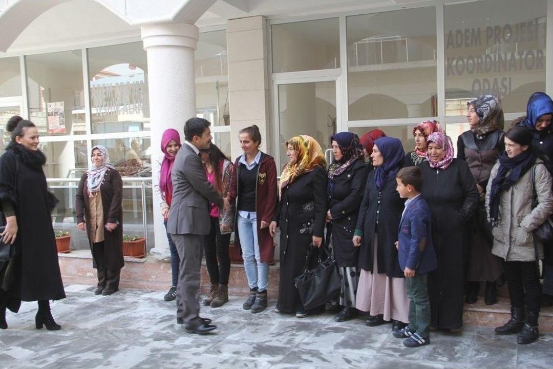 Başkale&rsquo;de &lsquo;kadınlar G&uuml;n&uuml;&rsquo; Etkinliği