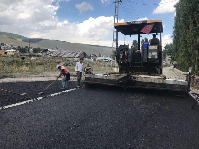 Başkan Toksoy Sanayi’de Sıcak Asfalt Yapımını İnceledi