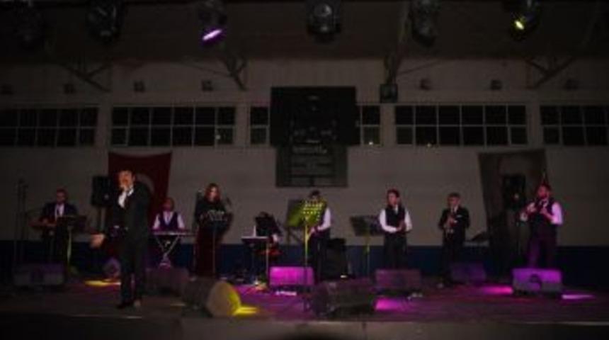 Dünya Kadınlar Günü’ne Özel Şiir Programı