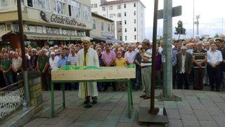 Kazada Hayatını Kaybeden Emekli Öğretmen Toprağa Verildi