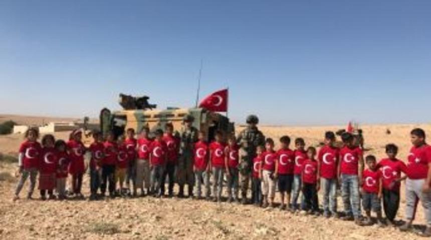 M&uuml;nbi&ccedil;li K&uuml;&ccedil;&uuml;k Y&uuml;rekler; Mehmet&ccedil;ikle, Gelecekten Daha Umutlu