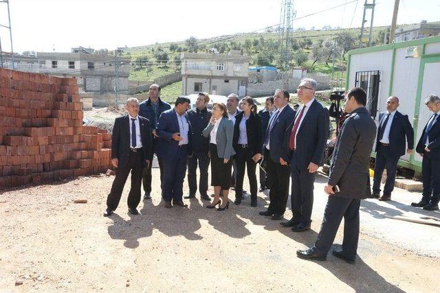 Şahin, Osmanlı Mahallesi Sakinleriyle Bir Araya Geldi