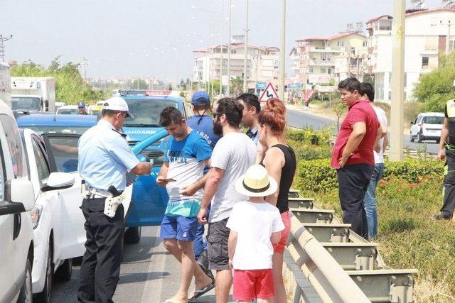 Antalya’da Zincirleme Kaza: 1 Yaralı