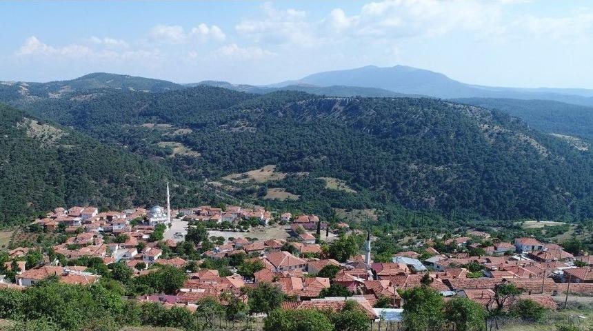 ’154 Mahalle’ Projesiyle Mahallelere Hizmet Yağıyor