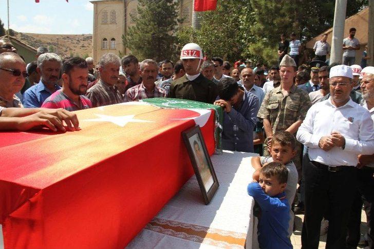 Konyalı Şehit Asker Son Yolculuğuna Uğurlandı G4