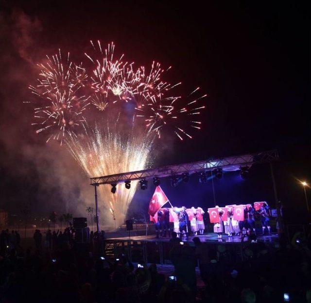 Uluslararası Zafer Halk Oyunları Festivali Başladı