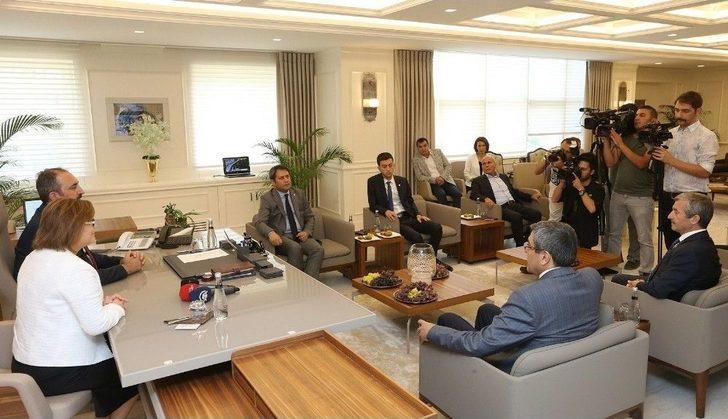 Fatma Şahin Bakan Gül’ü Ağırladı G3