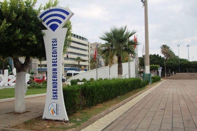 İskenderun Belediyesi’nden Ücretsiz İnternet