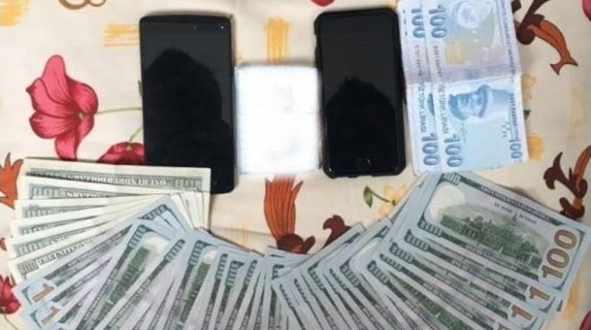 Erzurum&rsquo;da Fet&ouml;&rsquo;n&uuml;n Gaybubet Evlerine Operasyon: 12 G&ouml;zaltı