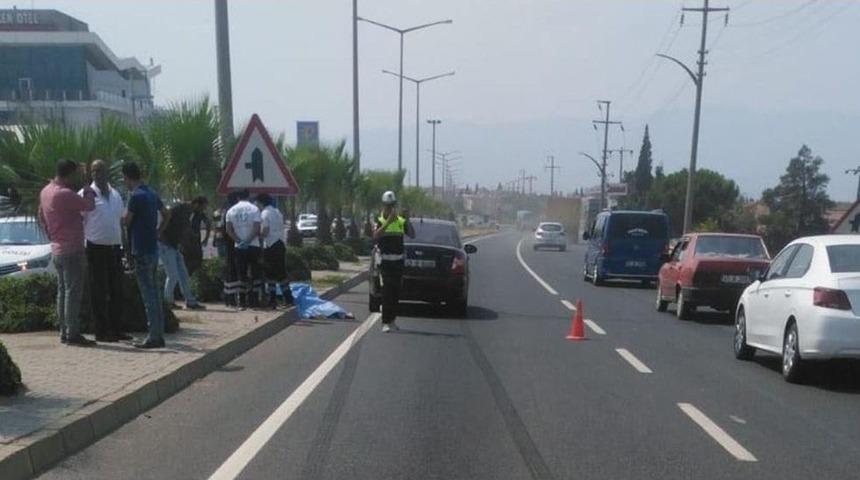 Yolun Karşısına Ge&ccedil;mek İsterken Canından Oldu