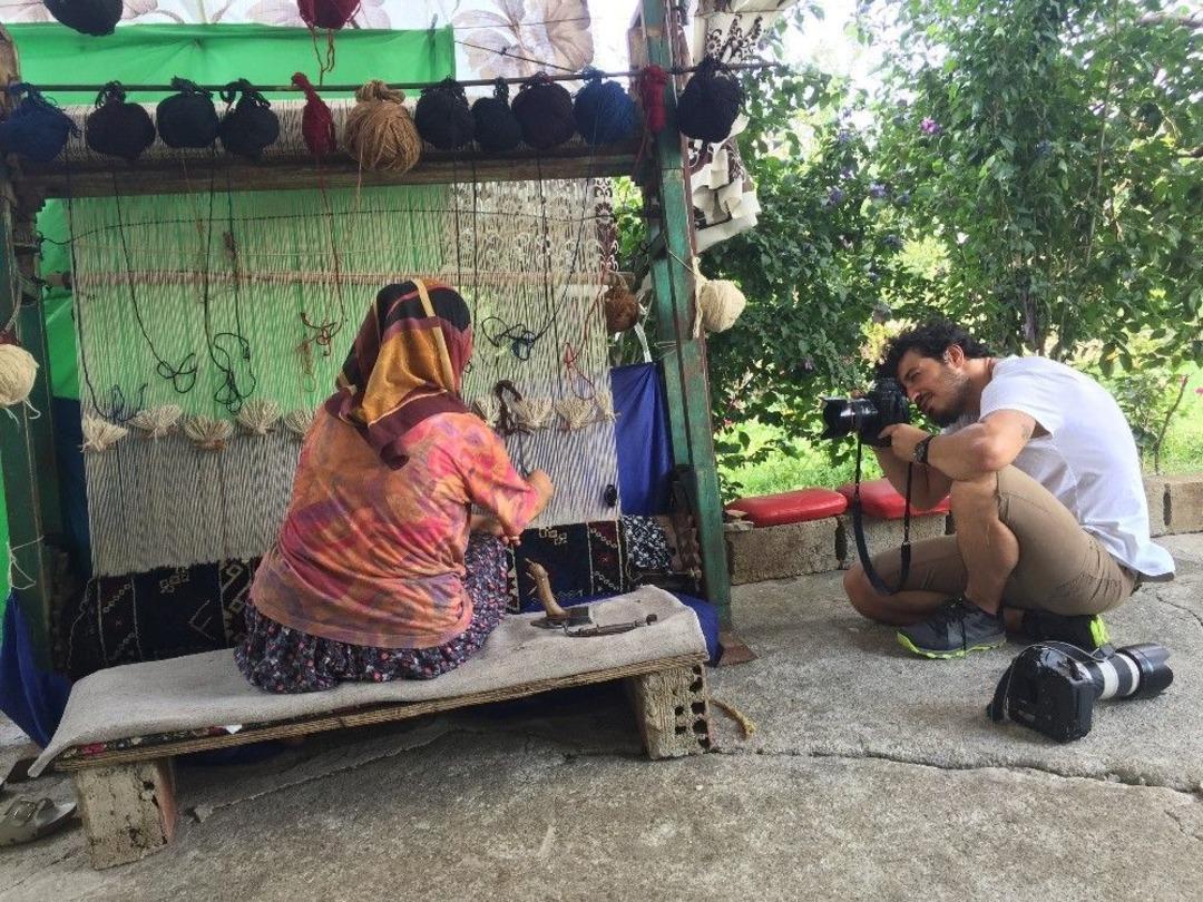 D&ouml;şemealtı&rsquo;nın Halı Tarlaları D&uuml;nya Basınında